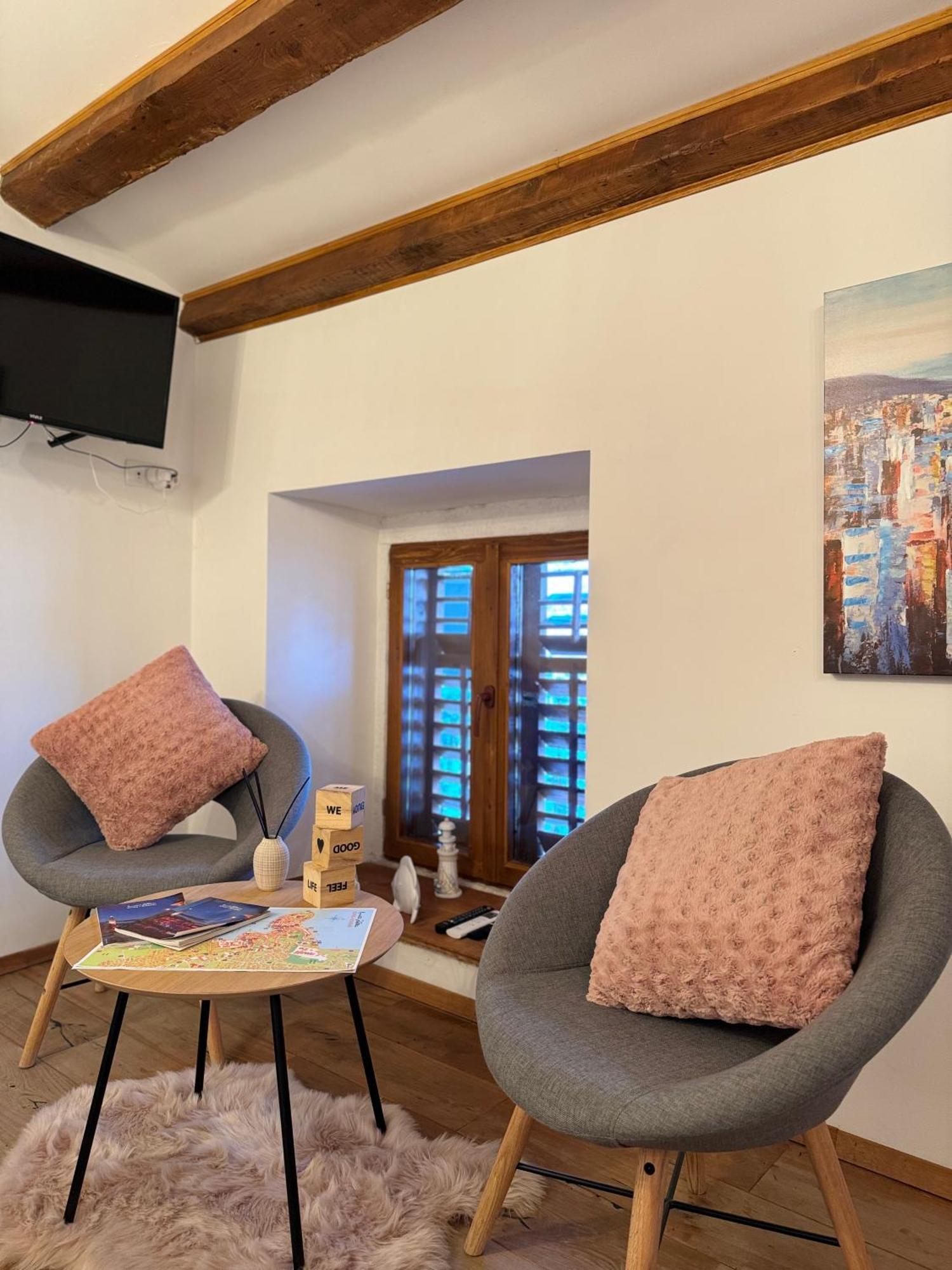 Apartma Joseph's Yard *