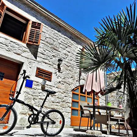 Joseph'S Yard Apartment Rovinj Buitenkant foto